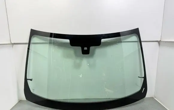 Land Rover Range Rover Sport L494 Front windscreen/windshield window