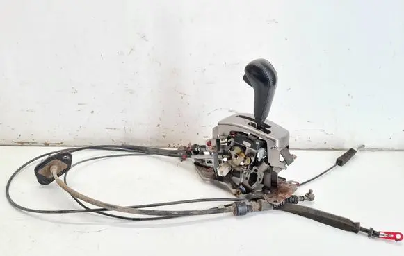 Mitsubishi Lancer Gear shifter/selector 14X4RA1 MR581606