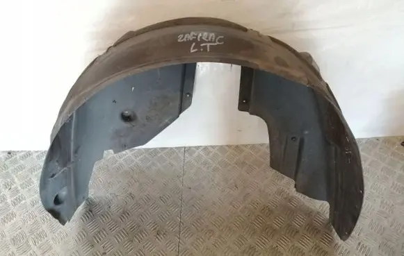 Opel Zafira C Front arch 