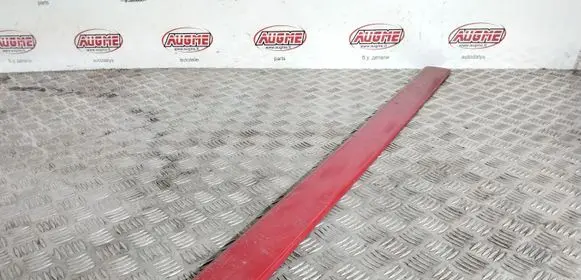 Honda CR-V Side skirt front trim 