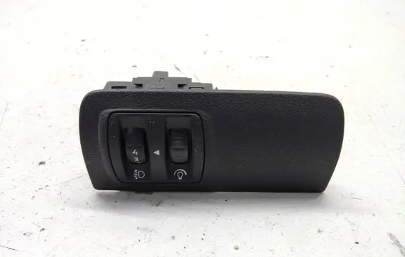 Renault Megane III Headlight level height control switch 648450010R 40340XE2