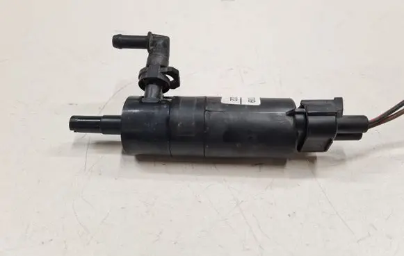 Opel Vectra C Headlight washer pump 90508709 19222