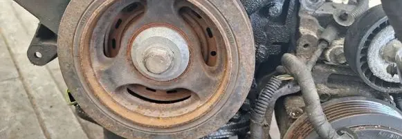 Peugeot 508 Crankshaft pulley