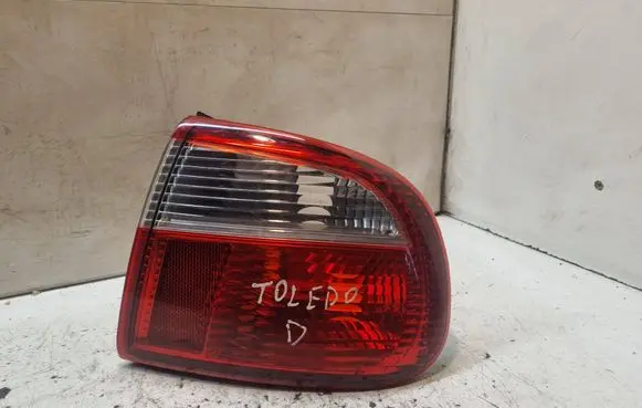 Rear/tail lights