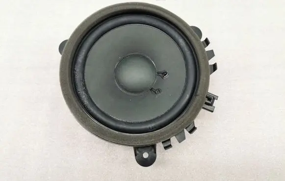 Volvo V60 Front door speaker 30657445