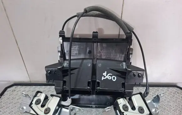 Volvo S60 Seat back rest lock catch 30727871