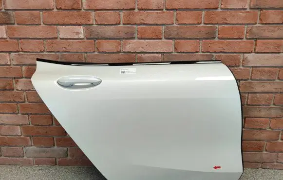 BMW 8 G14 Rear door 7455086