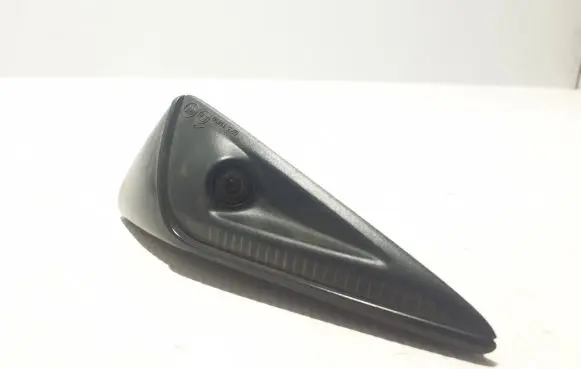 Tesla Model Y Front fender indicator light 1495865
