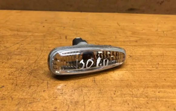 Hyundai i30 Front fender indicator light 9230331L