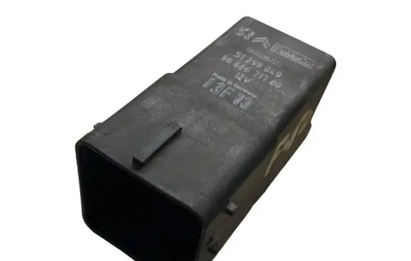 Ford Mondeo MK IV Glow plug pre-heat relay 9666671780 51299049 13F13