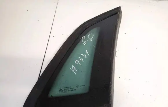 Citroen C4 II Rear side window as3