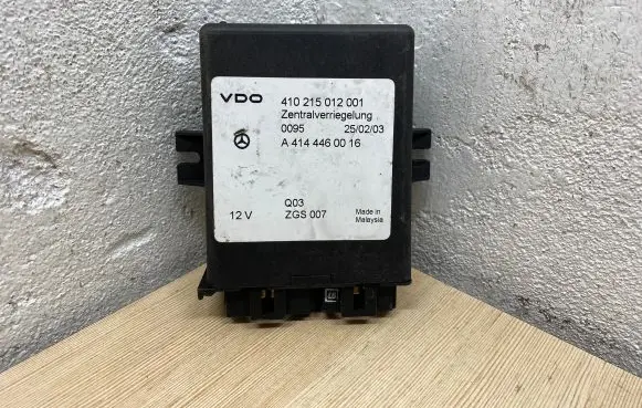 Mercedes-Benz Vaneo W414 Door central lock control unit/module A4144460016 410215012001