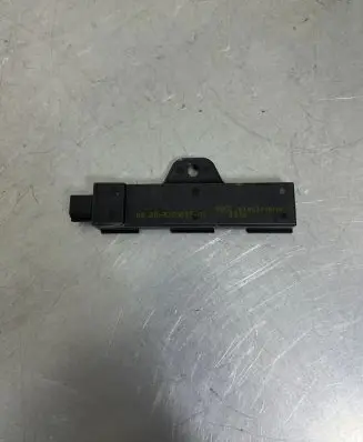 BMW 5 F10 F11 Keyless system antenna 9220832