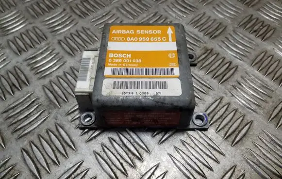 Audi A6 S6 C4 4A Airbag control unit/module 8A0959655C 0285001038