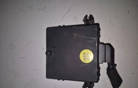Audi A3 S3 8P Gateway control module 1K0907530D 1K0907951
