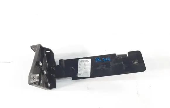 Audi Q5 SQ5 Fender mounting bracket 4S0821086