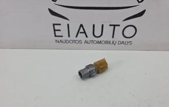 Peugeot 2008 II Air conditioning (A/C) pressure sensor 9833078680 82ACP3206 07M4MXL1