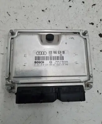 Audi A4 S4 B5 8D Engine control unit/module 038906019BR