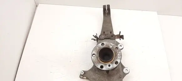 BMW 5 F10 F11 Front wheel hub