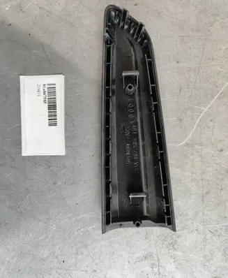Front door card panel trim