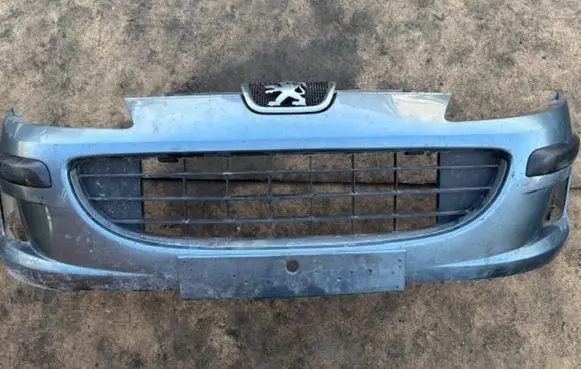 Peugeot 407 Front bumper 7401RA