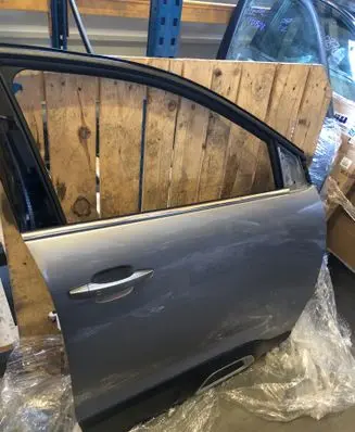 Citroen C5 Aircross Front door