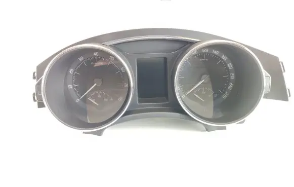 Skoda Superb B6 (3T) Speedometer (instrument cluster) 3T1920841F