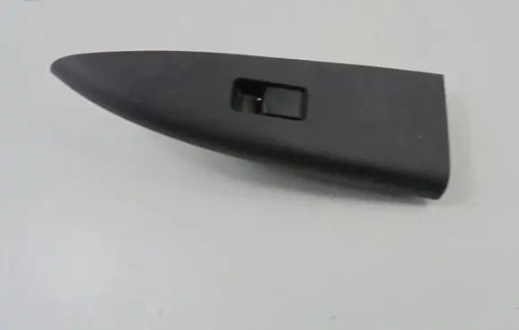 Nissan Note (E11) Electric window control switch 25411EA003