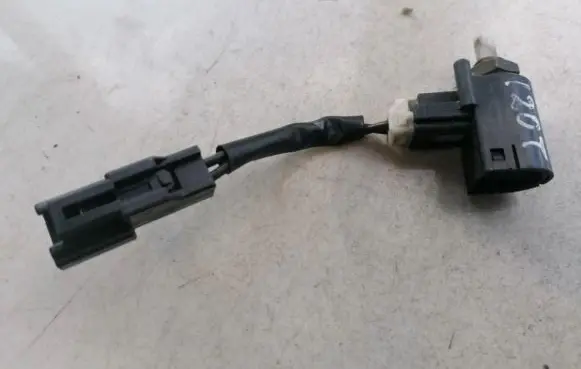 Toyota Corolla Verso AR10 Brake pedal sensor switch CV591