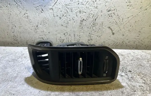 Ram 1500 Dashboard side air vent grill/cover trim 6BK672X7AD 76669F0777 2D011161517