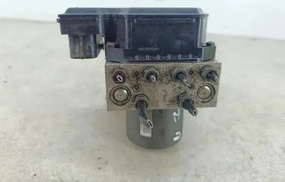 Volkswagen PASSAT B7 ABS Pump 3AA614109M