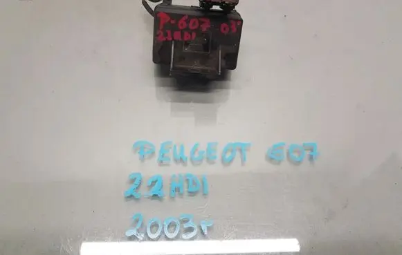 Peugeot 607 Glow plug pre-heat relay