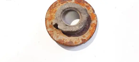 Volkswagen Touran I Front coil spring rubber mount 1k0512297c
