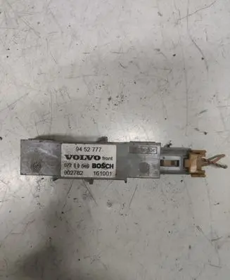 Volvo S60 Airbag deployment crash/impact sensor 9452777
