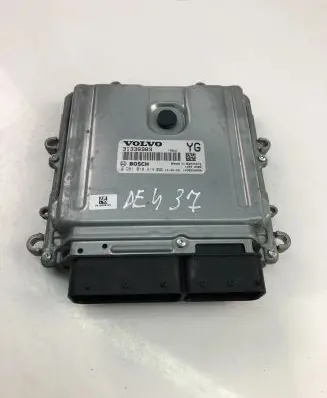 Volvo V60 Engine control unit/module 31336983