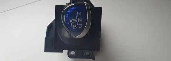 Toyota Prius (XW30) Gear shifter/selector