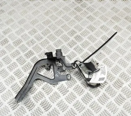 BMW 5 F10 F11 Fender mounting bracket 7207210 7207204