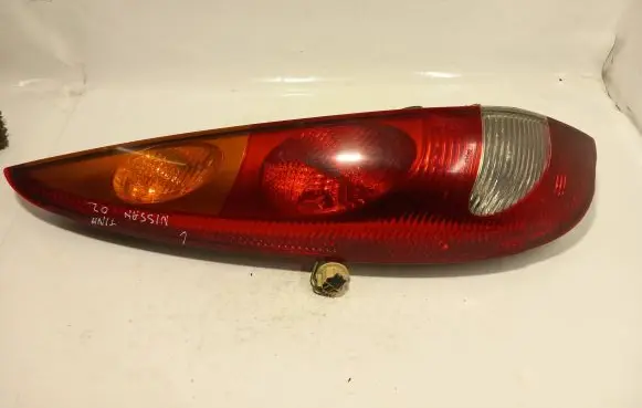 Nissan Almera Tino Rear/tail lights E95251