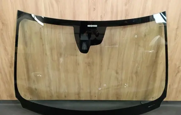 Volvo V40 Cross country Front windscreen/windshield window 