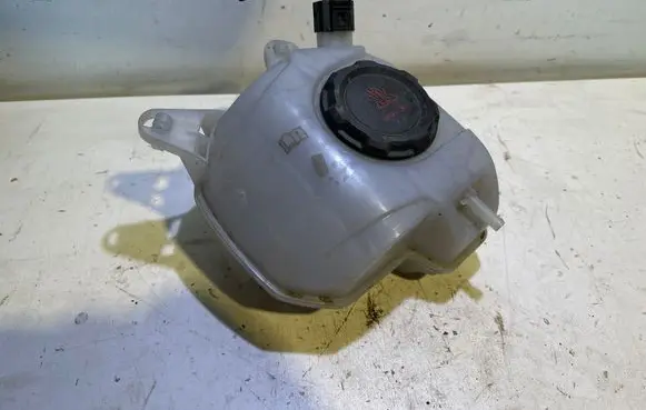 Audi A1 Coolant expansion tank/reservoir 2Q0121407D