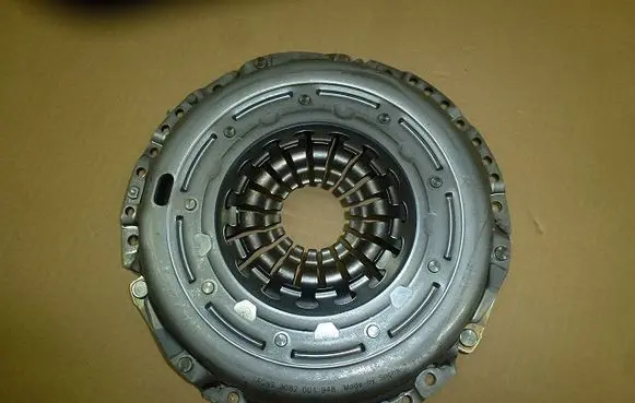 Audi RS5 Pressure plate 3082001948