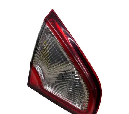 Nissan Qashqai Tailgate rear/tail lights 89503189