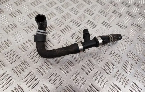 Volvo XC60 Engine coolant pipe/hose 32138615