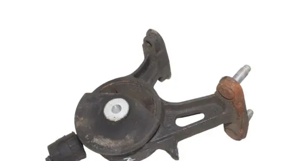 Toyota Verso-S Engine mount bracket 123710X010