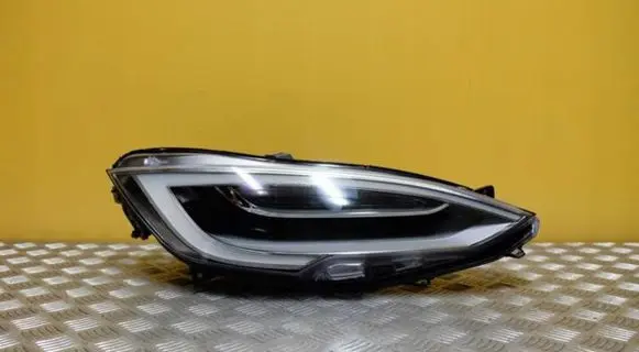 Tesla Model S Headlight/headlamp 1053571-09F 1597