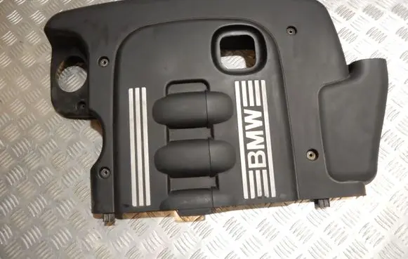 BMW 5 E60 E61 Engine cover (trim) 11147789000 7789000 569