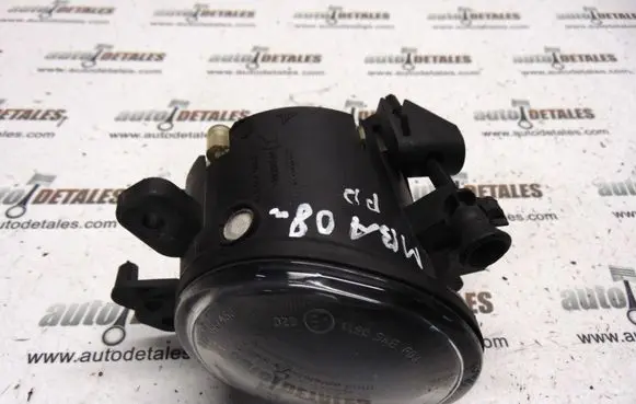 Mercedes-Benz A W169 Front fog light A2518200856