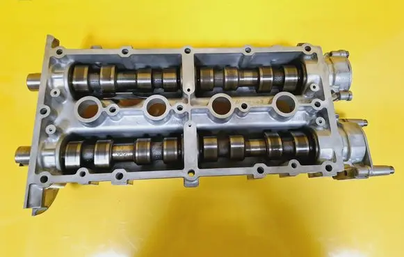 Volkswagen Golf IV Rocker cam cover 036103475N 36AA 36AC