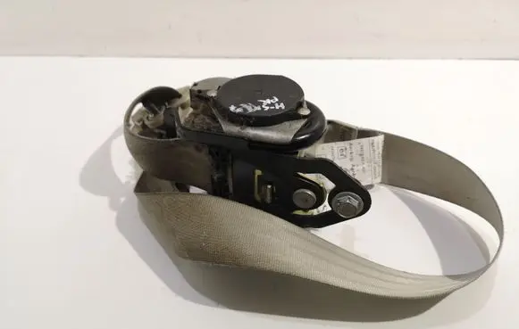 Hyundai Sonata Front seatbelt