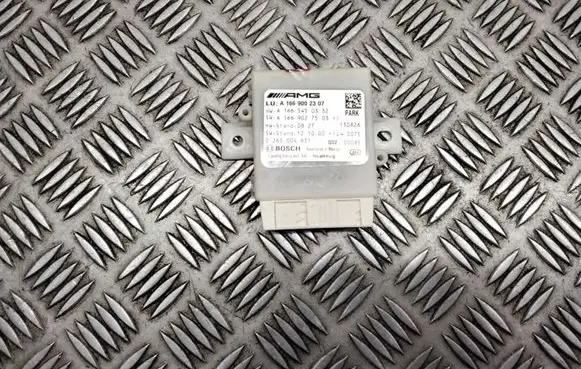 Mercedes-Benz ML W166 Parking PDC control unit/module A1665450332